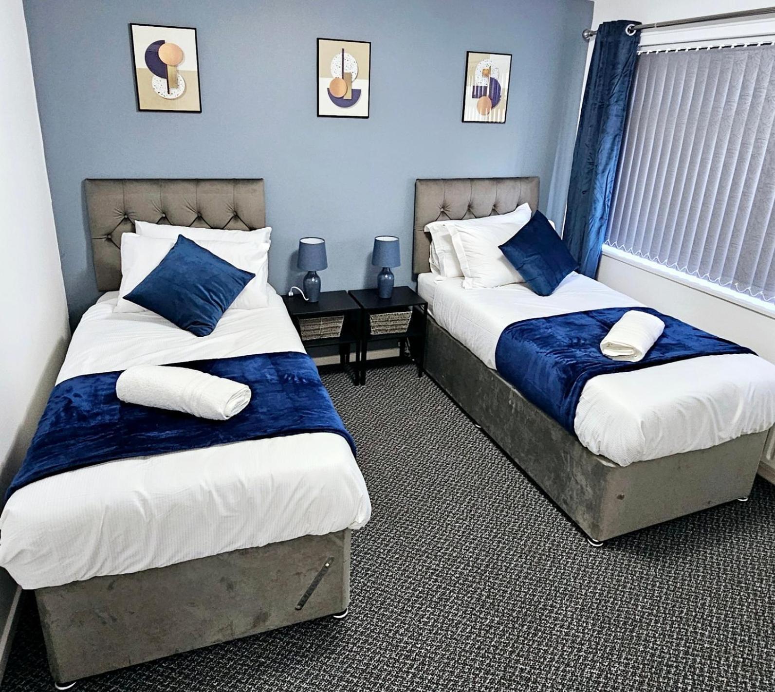 Lushstay Telford - Families, Contractors & Group Of Friends, Long Term Stay Экстерьер фото